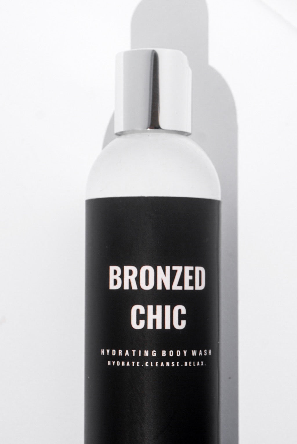  Bronzed Chic Vegan Hydrating Body Wash